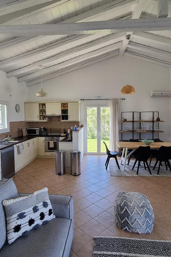 Villa Theia Kavvadades Ngoại thất bức ảnh